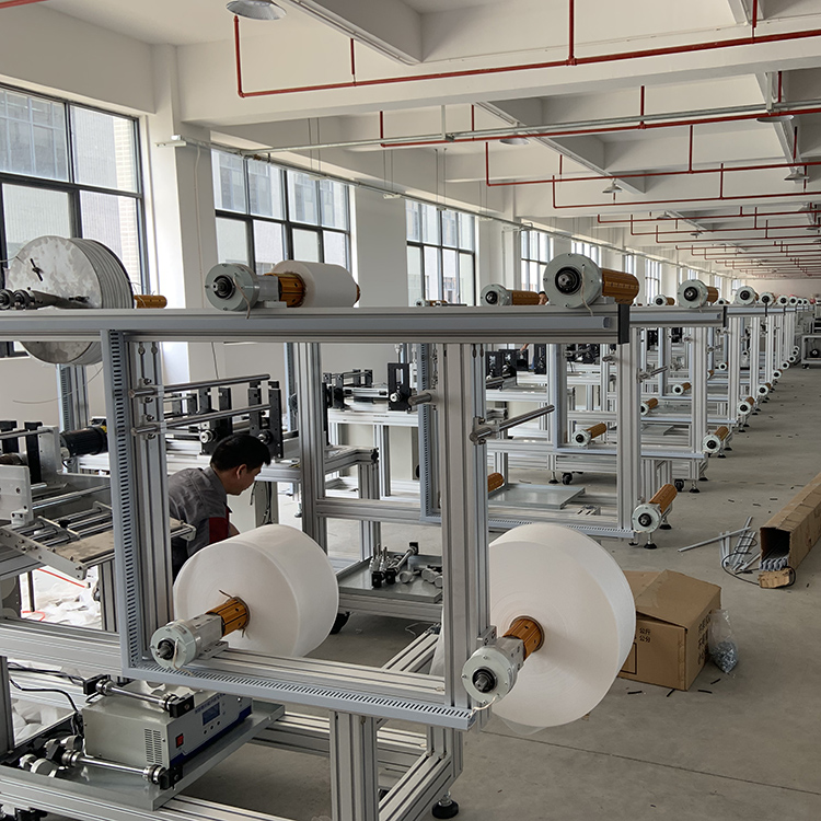 Gurki Kn95 Masks Cutting Machine
