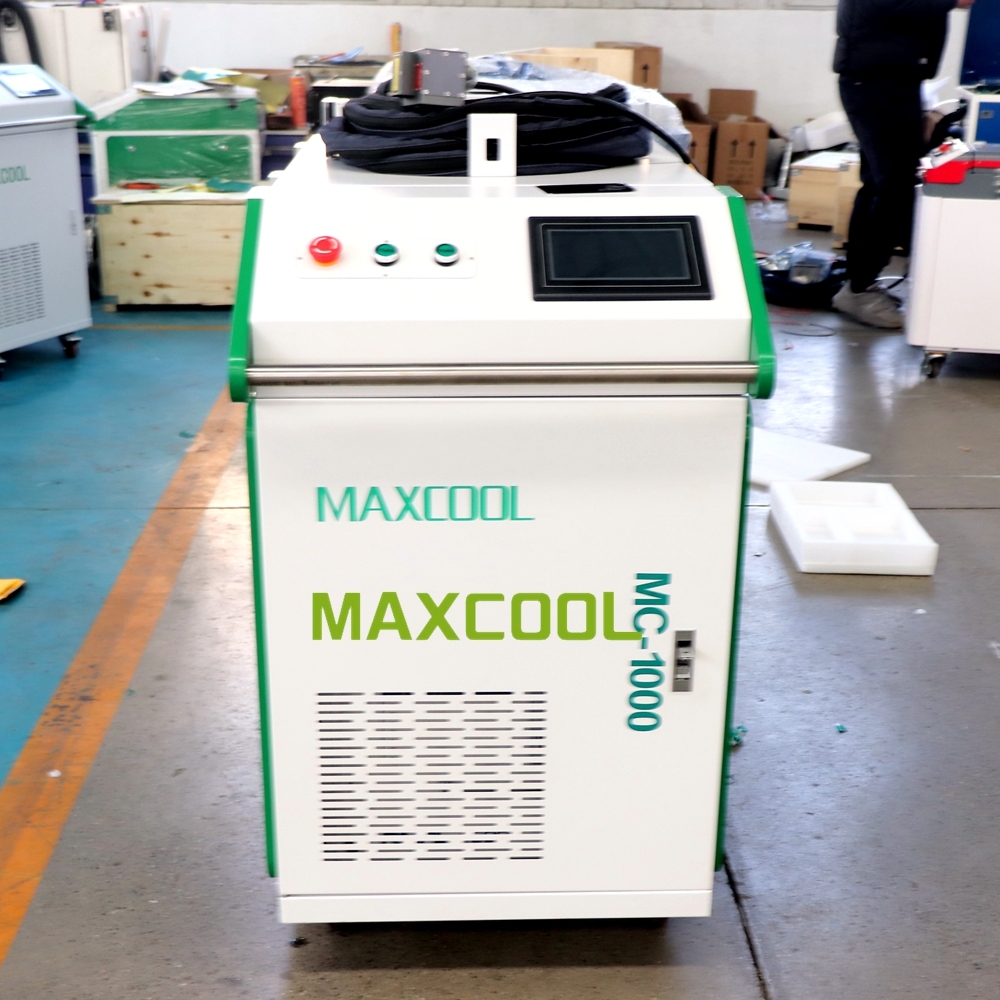 1000w 200w Pulse Laser Cleaning Machine for Remove Rust Paint on Car Truck Construction Tools Industry Use Cleaning