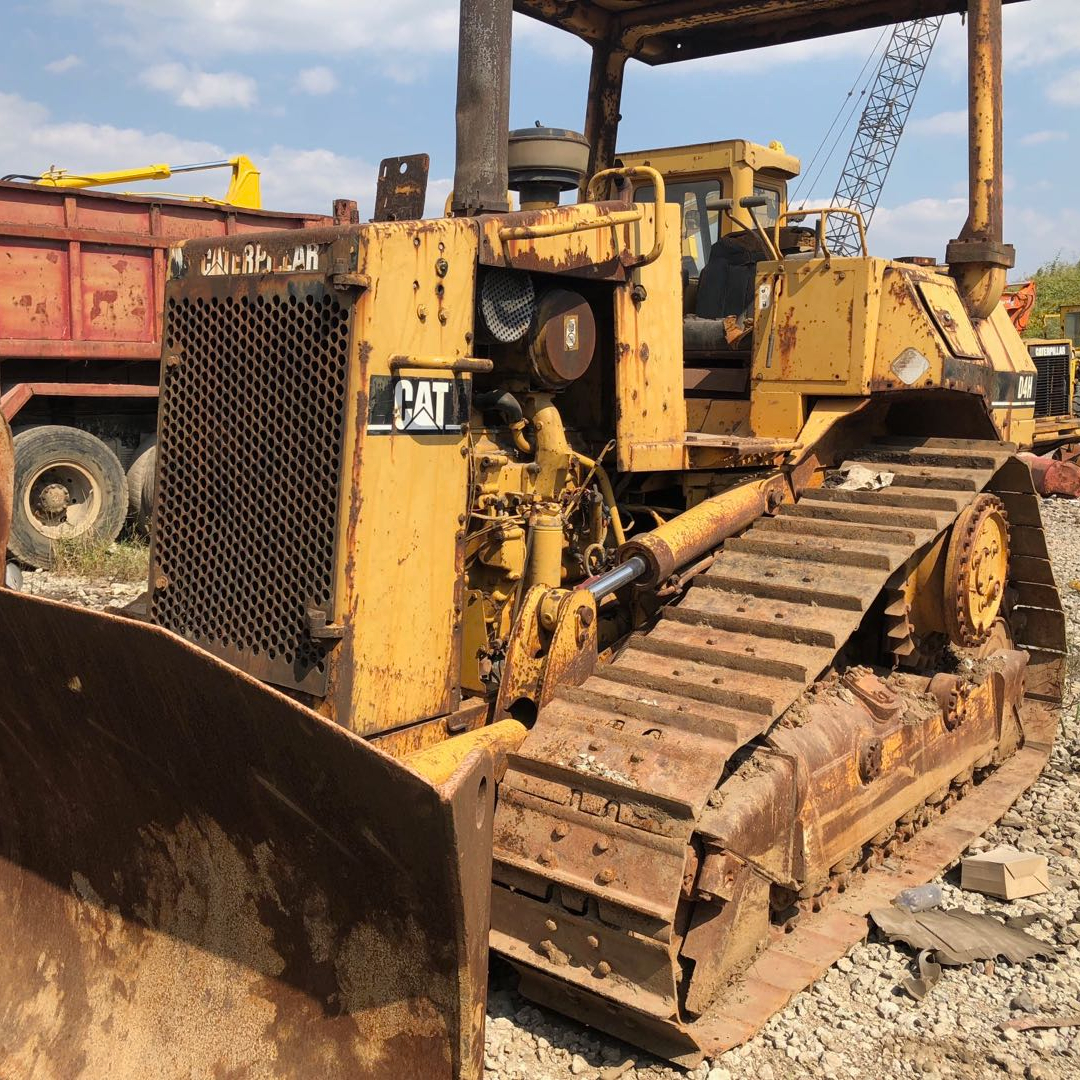 Second Hand crawler bulldozer d4h,used caterpillar d4 bulldozer D3C D4C D4H D4G/ cat crawler bulldozer for sale