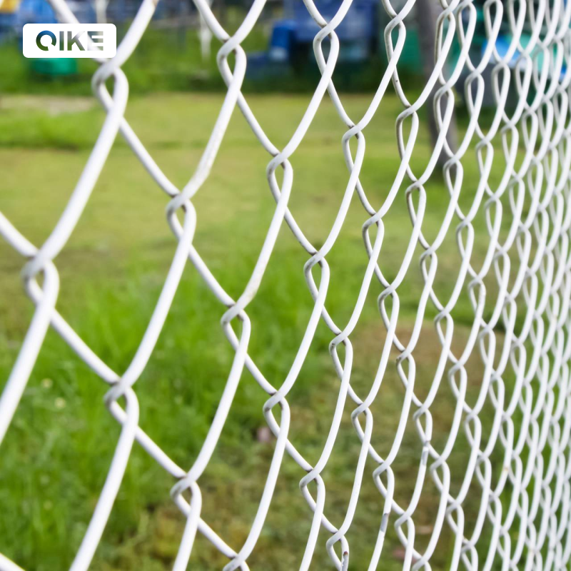 Manual operated black green chain link wire mesh fence machine making hot dip galvanized pvc coated Chain Link Fence sport field