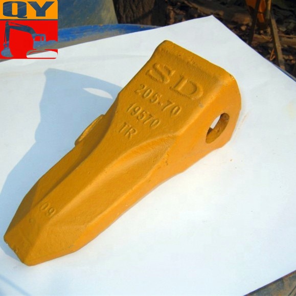 Ходовая часть экскаватора PC200-8 зубья ковша pc130-8 205-70-19570