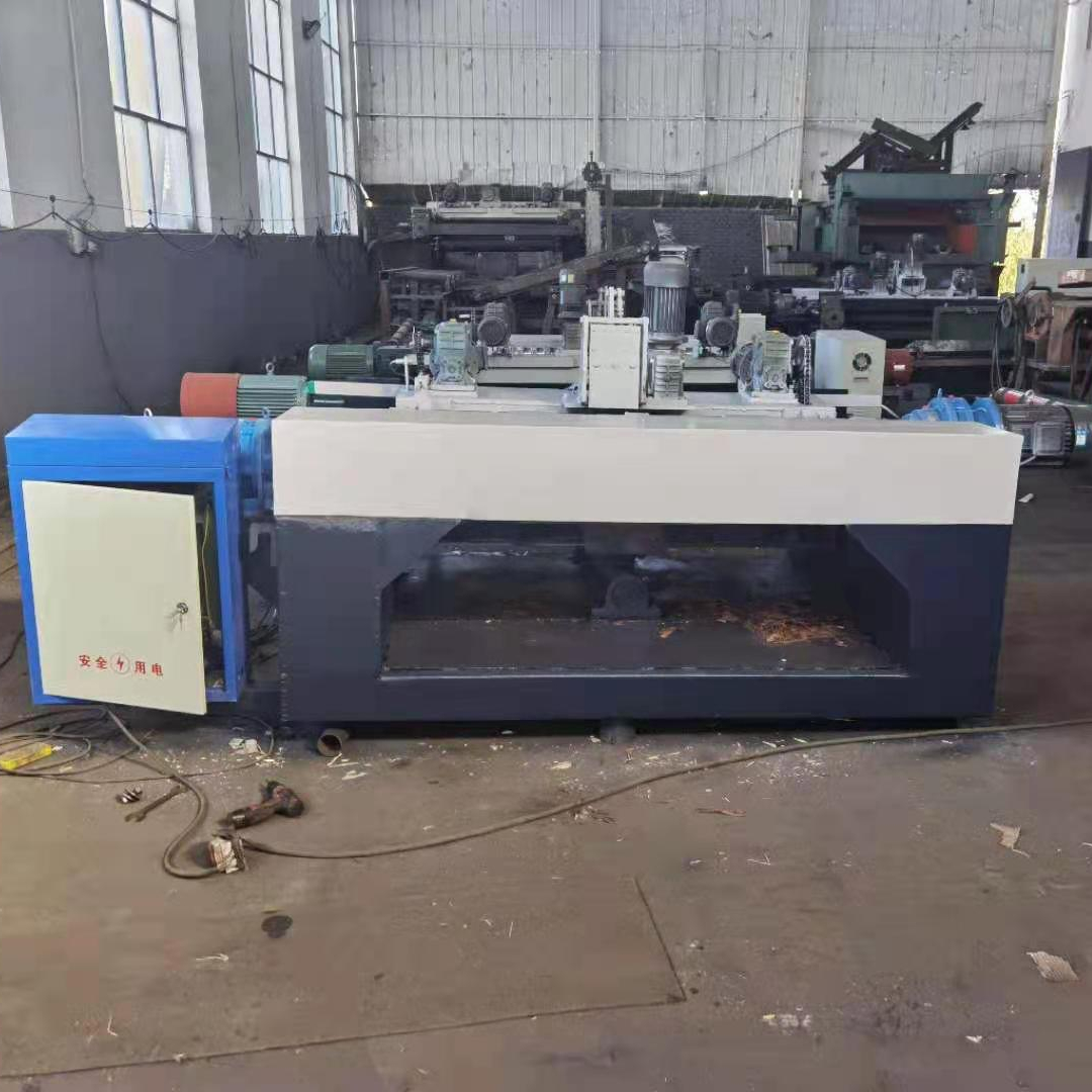 Small Size Log Peeler Log Peeling Machine 2% Wood Log Debarker Plywood Making Machine with Hydraulic Feeding System