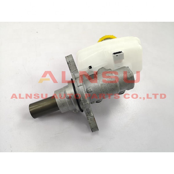 Brake master cylinder for 4625A457 L200