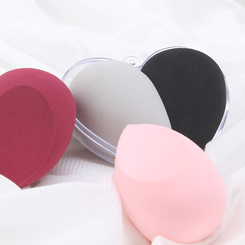 Amazon Hot Selling Heart Makeup Sponge Beauty Egg 2pcs Gift Set with Box Cosmetic Tool Valentine Holiday