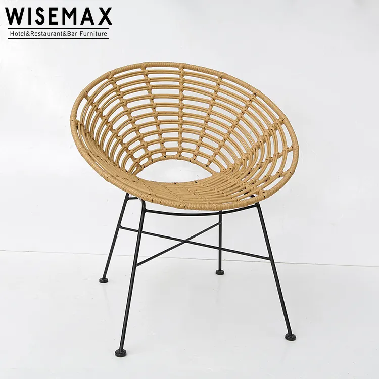 New Design Lounge Chair Peacock Rattan Chair Wrought Iron Pe Wicker Outdoor Chair Wood