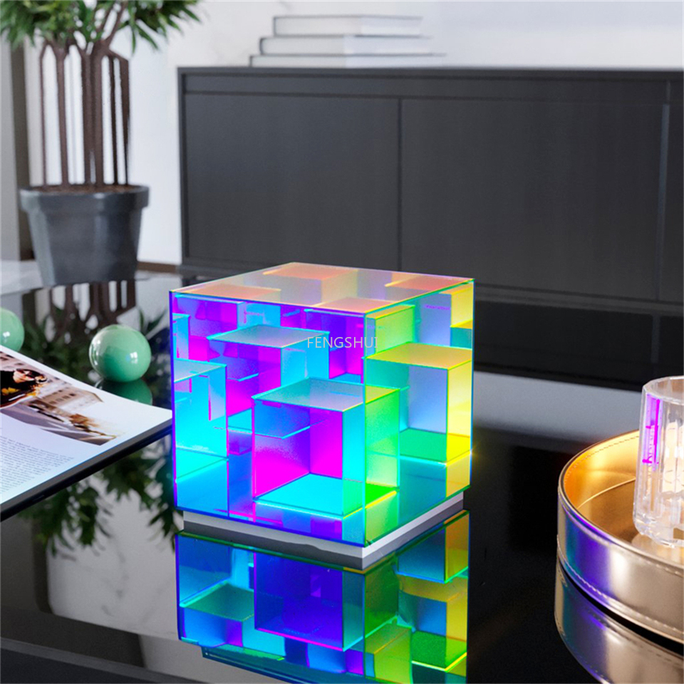Современный дизайн Cube USB светодиодная цветная Usb настольная лампа Cube Box Акриловые цветные настольные лампы для спальни Внутреннее освещение Прямая поставка продукт