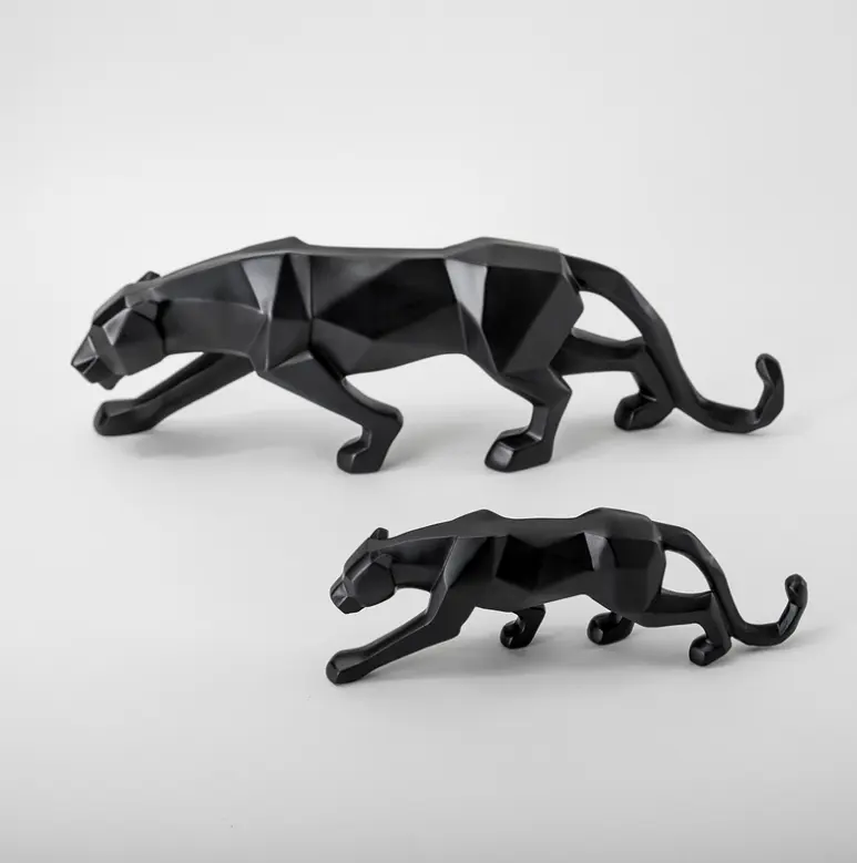 WHOLESALE INVENTORY RESIN LEOPARD GEOMETRIC BLACK WHITE LEOPARD ELEGANT INDOOR DECORATION POLYSRESIN TOY STATUE GIVEAWAY GIFT
