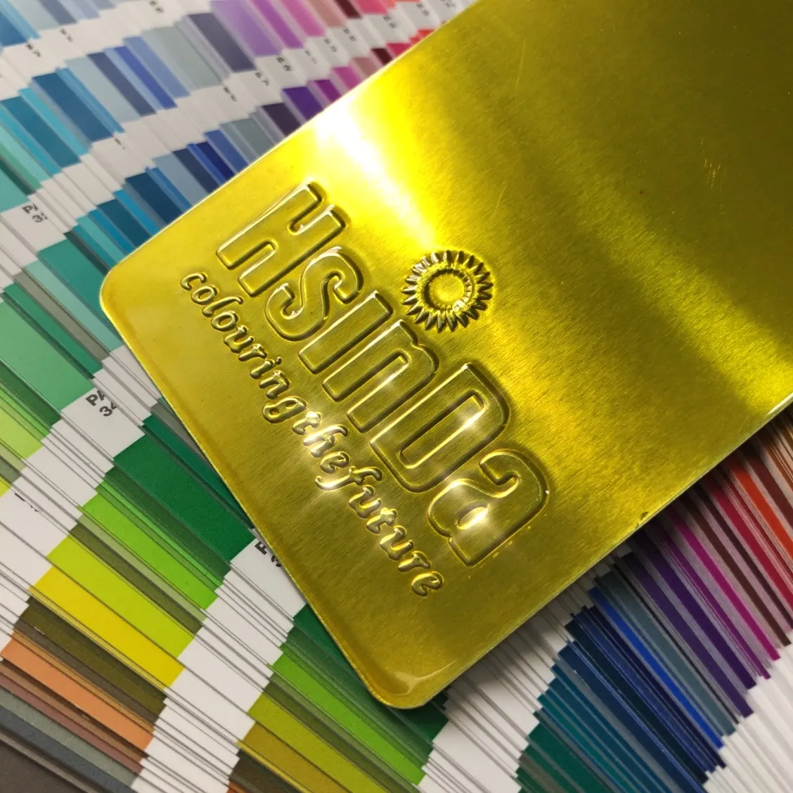 Color powder paints illusion candy rare gold plating chrome effect solid powder coating paint for luxury furniture