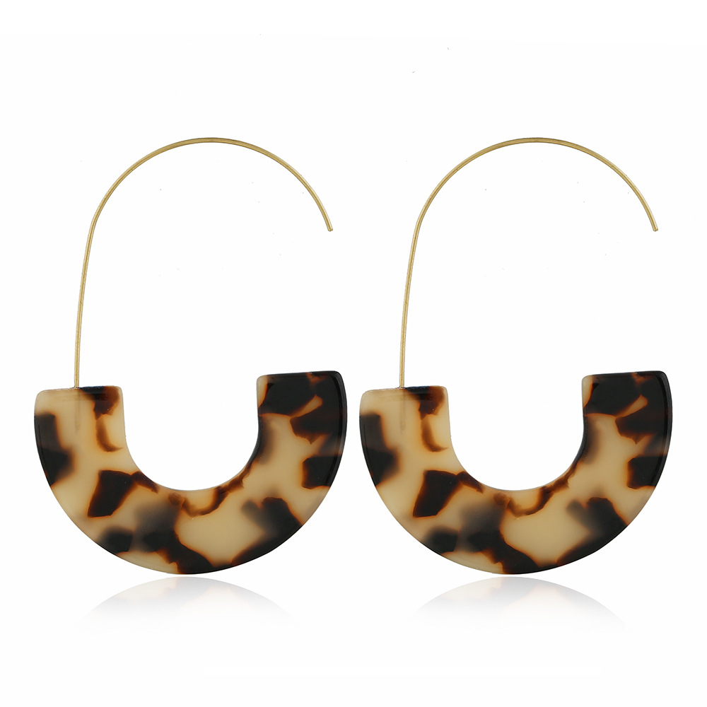 Wholesale Western Style Fashion Resin U Earrings Geometric Leopard Acrylic Statement Earrings Hook Jewelry For Women