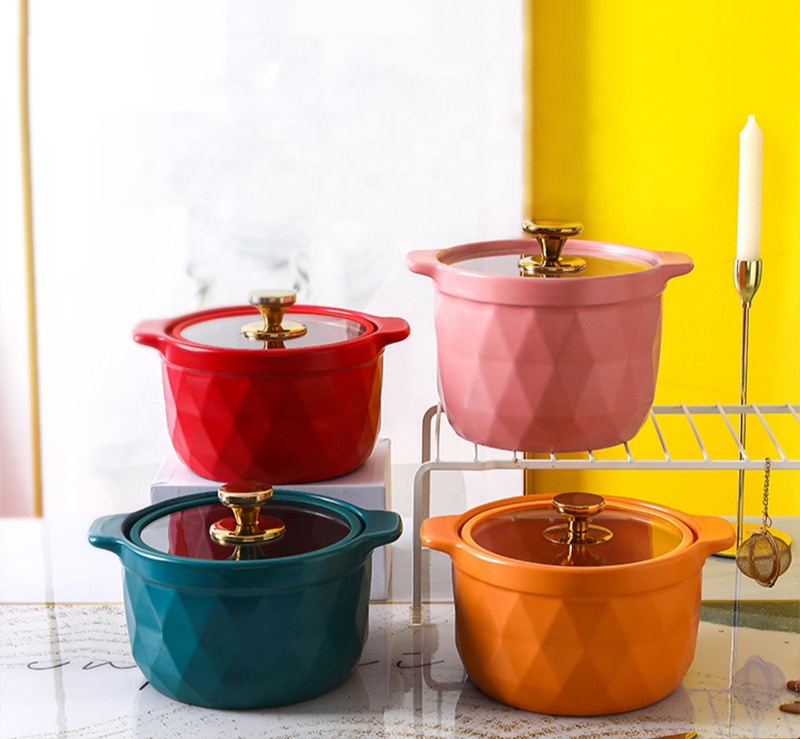 Suitable for all kinds of gas stove household soup pots with glass lid ceramic casserole in 2021