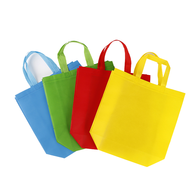 LOW MOQ Cheap Price Promotional Customized Colors Tote Pla Non-Woven Shopping Bag, Eco Recyclable PP Non Woven Bags