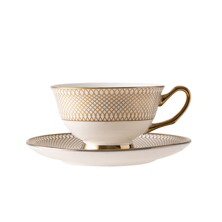 European Style Set Wholesale Bulk Coffee Cup Gold Rim Color Glazed Ceramic Tea Cups And Saucers