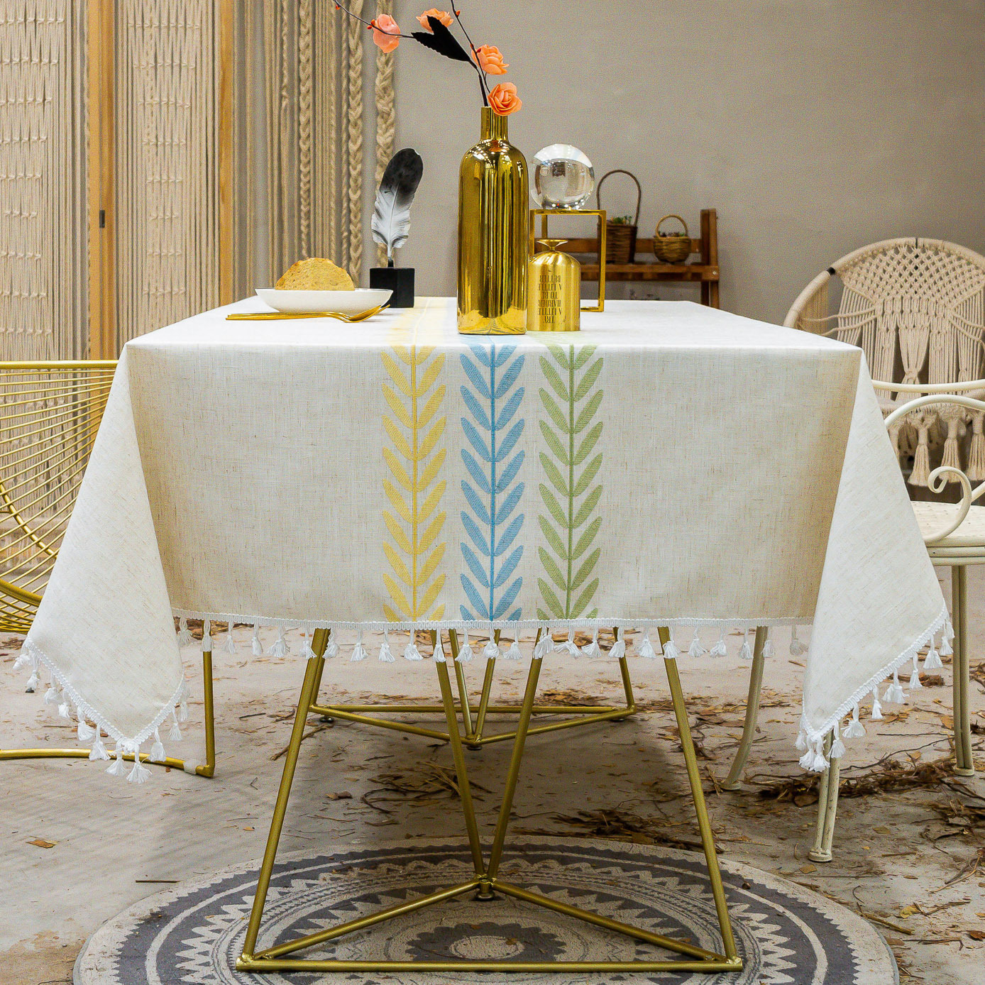 Hot Sale Factory Tassel Tablecloth Leaf Pattern Party Dining Decoration Dust Tablecloth