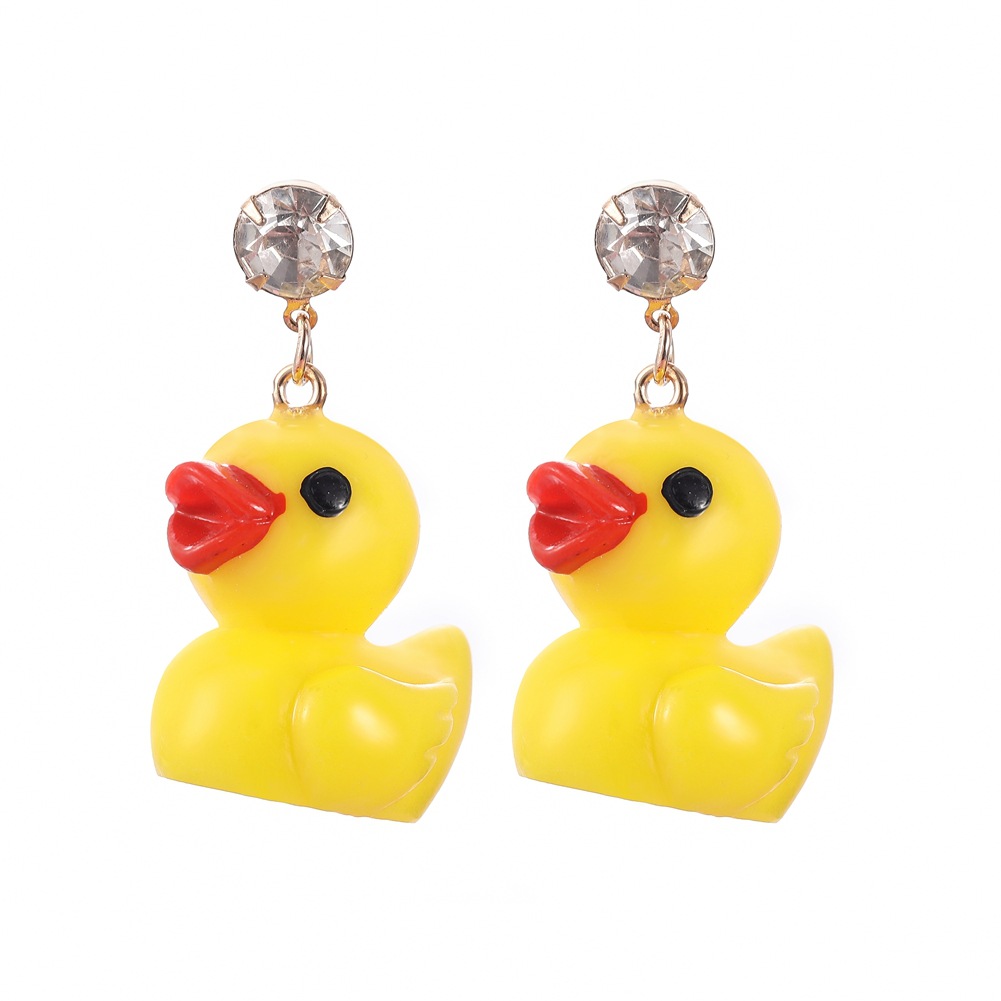 2021 wholesale cute design large yellow duck pendant with crystal stud earring