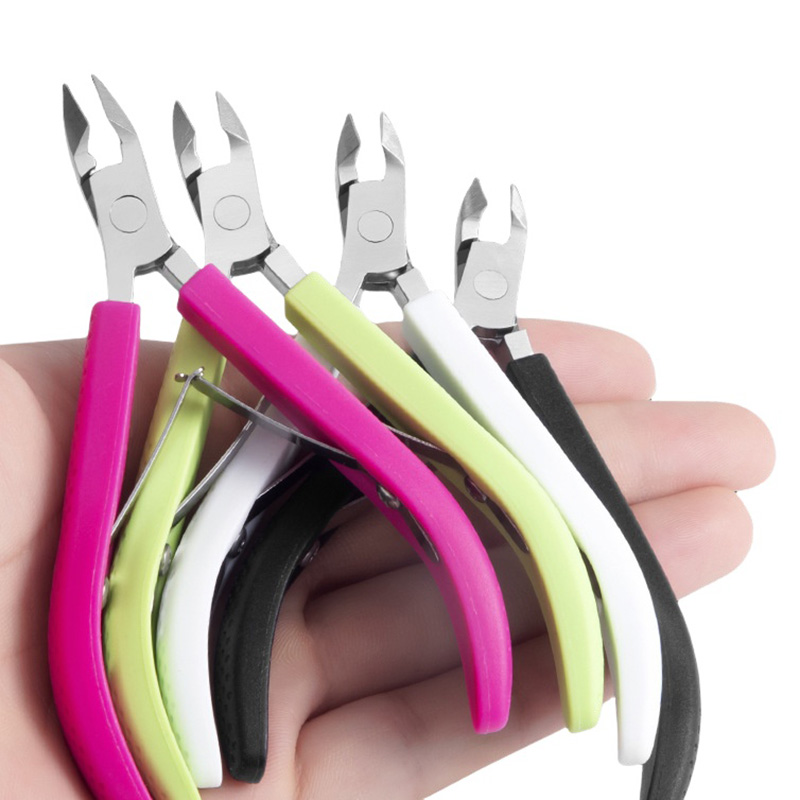 Hot Sale Plastic Cover Handle Manicure Tool Nail Cutter Pedicure Care Toenails Cutter Manicure Set Nail Care Nail Cutter