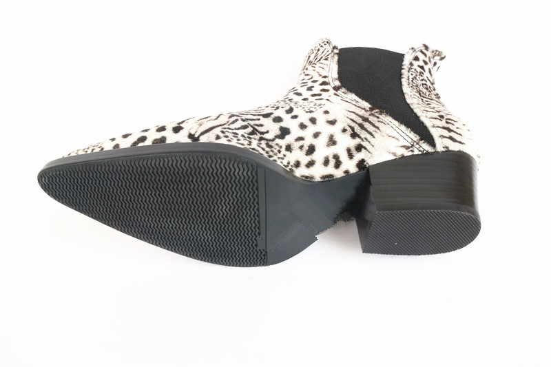 2022 New Developed High quality chunky heel Horse Skin Upper Rubber Sole Ankle Chelsea Boots for women and ladies