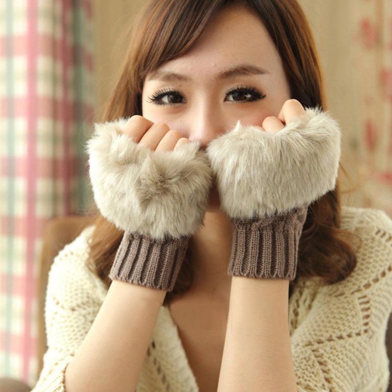 Fashion New Design Autumn And Winter Fluffy Thick Knitted Lady Half-finger Touch Screen Gloves