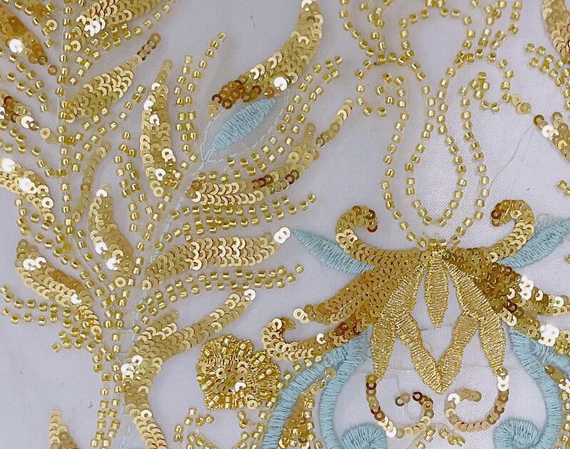 Machinemade wholesale lace beaded bridal embroidery appliques