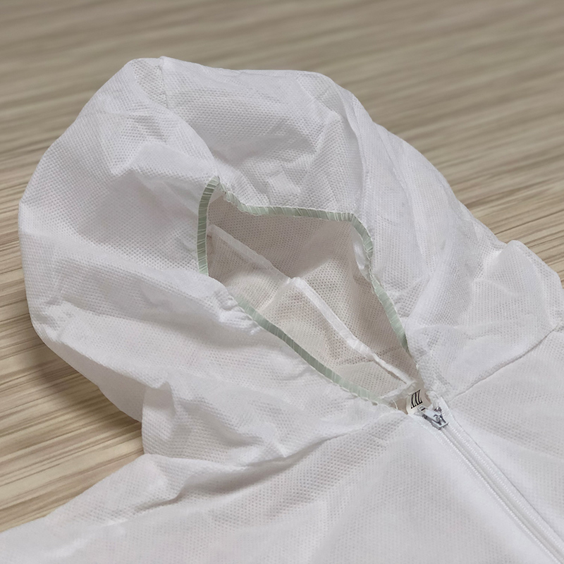 cheap coverall pp pe isolation gowns ce SMS in stock manufacturer