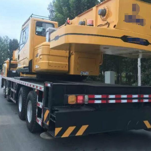 crane for sale 70 ton crane QY70KC crane truck