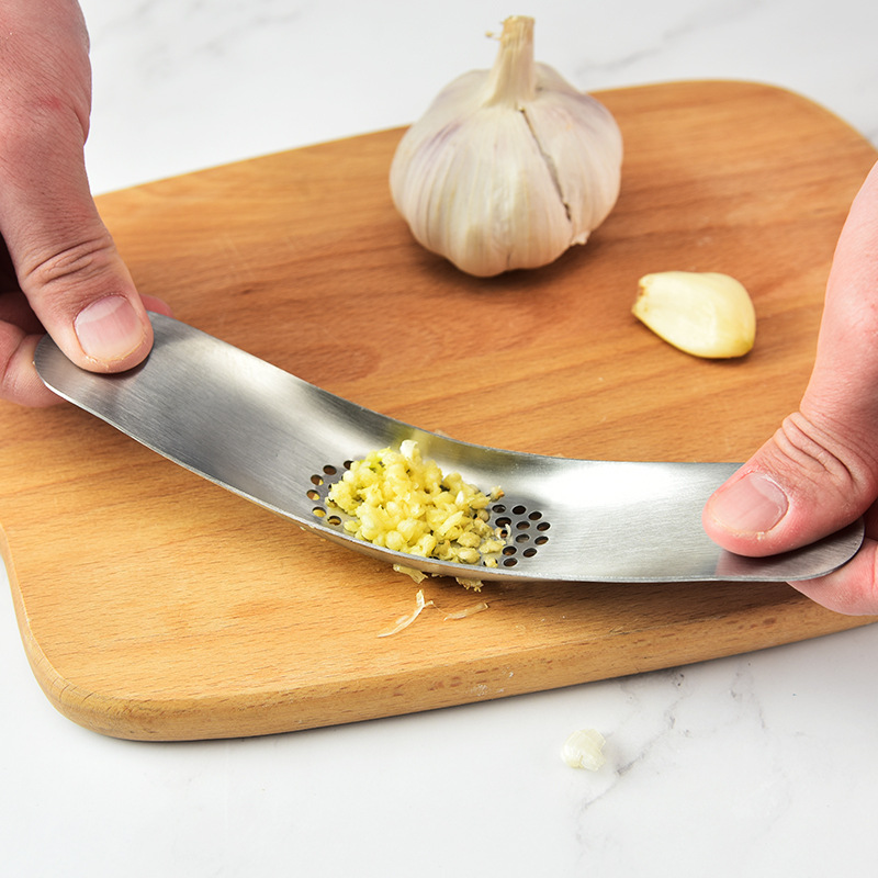 Kitchen Accessories Stainless Steel Mincer Crusher Manual Garlic Press Garlic Masher Chopper