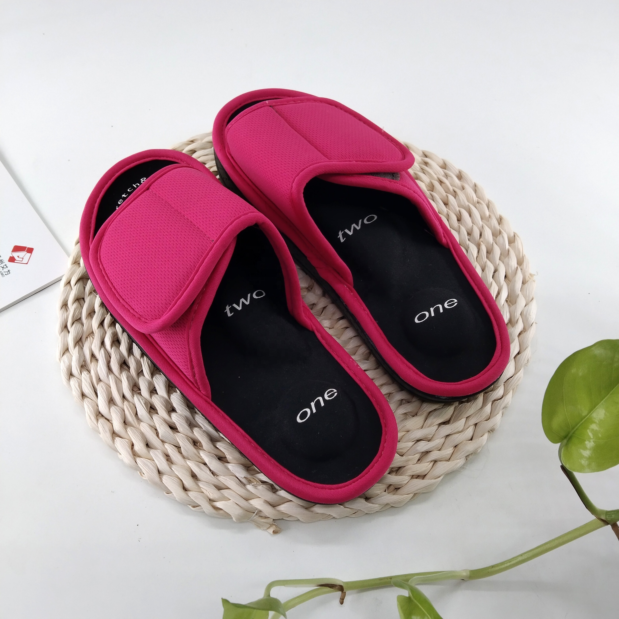 Anti-slip Unisex Slippers And Sandals For Women Massage Sandals Shoes Summer Flip-Flops Slippers With Adjustable Strap