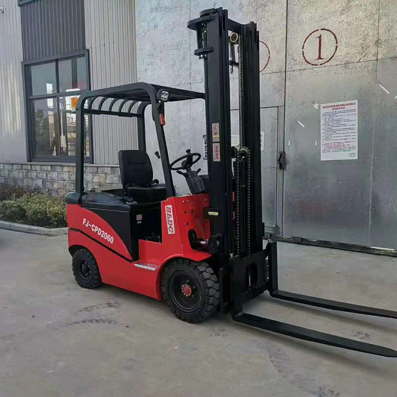 All-electric forklift four-wheel drive type 1.5 tons 2 tons 3T small hydraulic lift truck battery stacker