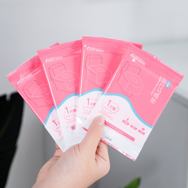 Toilet Seat Covers Disposable Disposable Toilet Seat Covers for Travel Accessories for Public Restrooms Airplane Camping