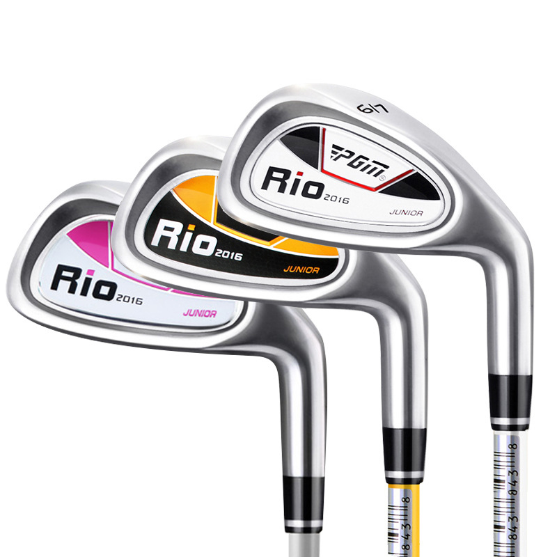 3 colours of junior golf clubs for boys and girls with rubber grips and stainless steel shafts for indoor and outdoor practice