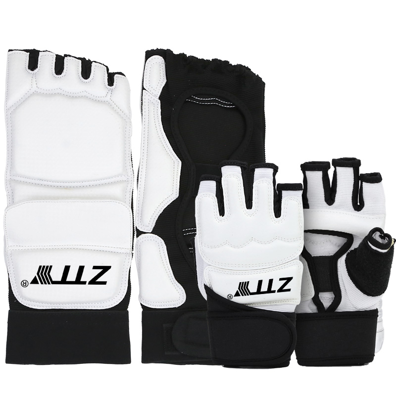 Factory Price Taekwondo Equiment Martial Arts Itf Pu Leather Taekwondo Instep Guards Foot Gloves Foot Protectors