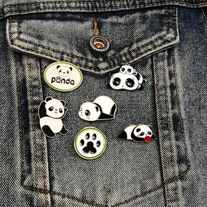 Customized Metal Badge Pin Manufacturers Bulk Clothes High Quality Custom Hard Enamel Lapel Pin