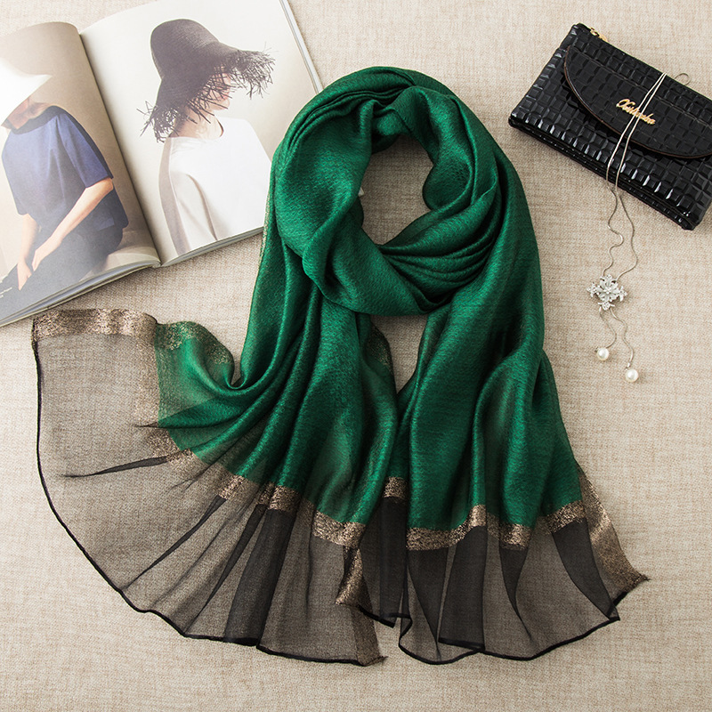 Luxury Women Fashion Mulberry Silk Scarf Made in China