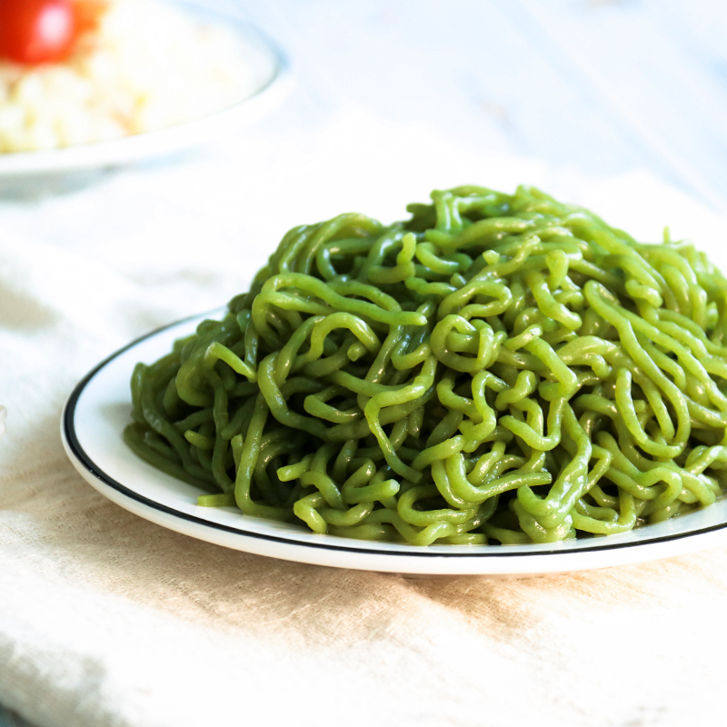 Низко-гультен Бесплатная шпинат вкус лапши Конжак 200 г