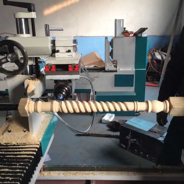 TJ-1530 Baseball Bat Making CNC Wood Turning Lathe