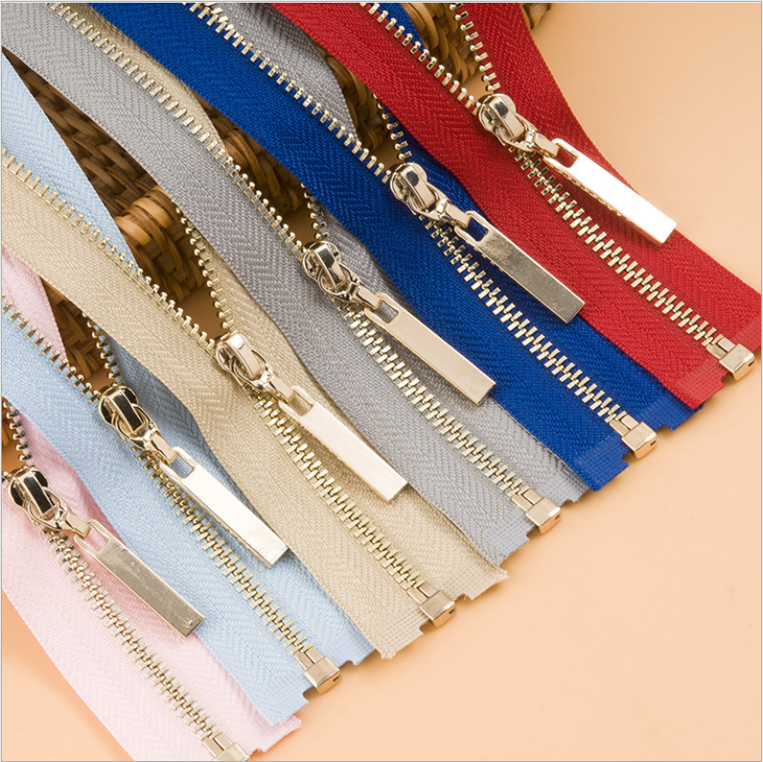 High Qualiy Colorful Custom #3 #5 Open-end Metal Zipper For Clothing Bags