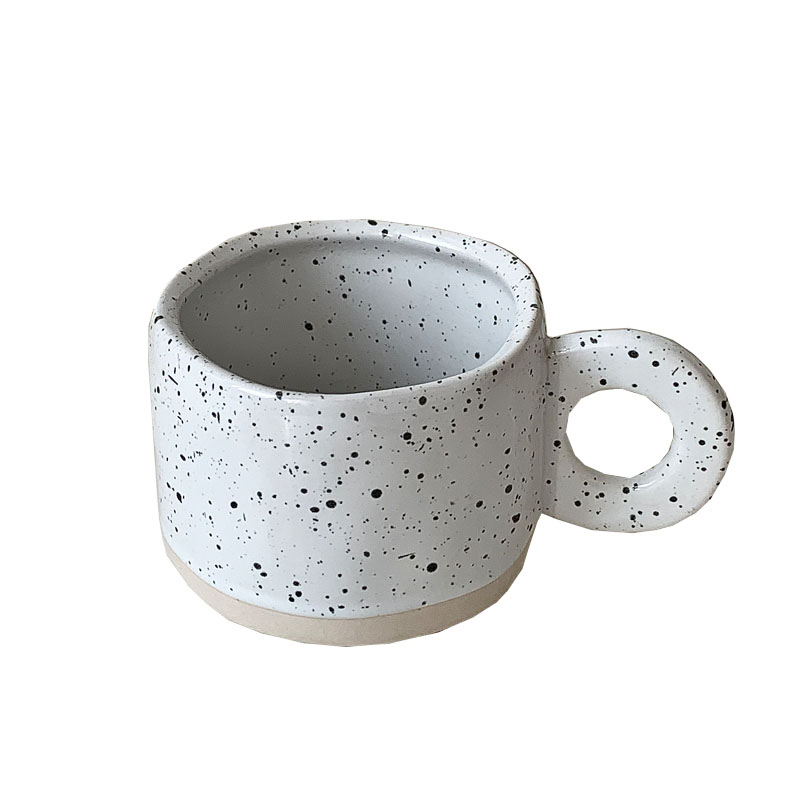 Korean ins niche hand-squeezed wind pitted milk coffee cup dessert breakfast cup 300ml retro latte mug