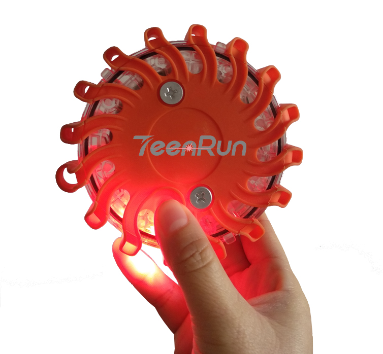 Strobe Light Flare используется для идентификации аварийных транспортных средств, таких как машины скорой помощи, вертолет посадки зоны идентификации