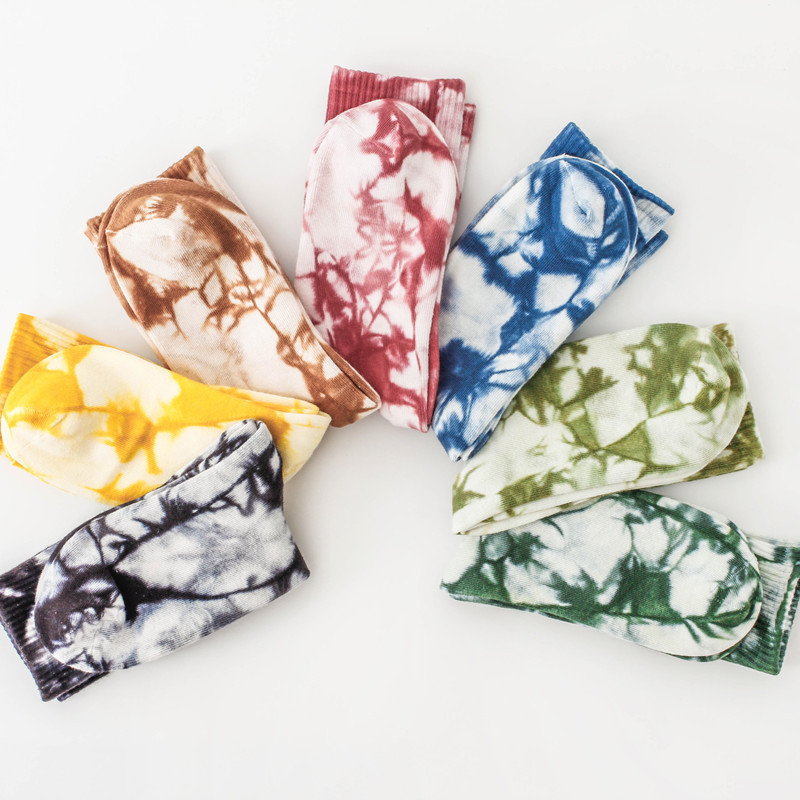 Custom made no minimum order unisex hiphop Skateboard Popular tie dye socks