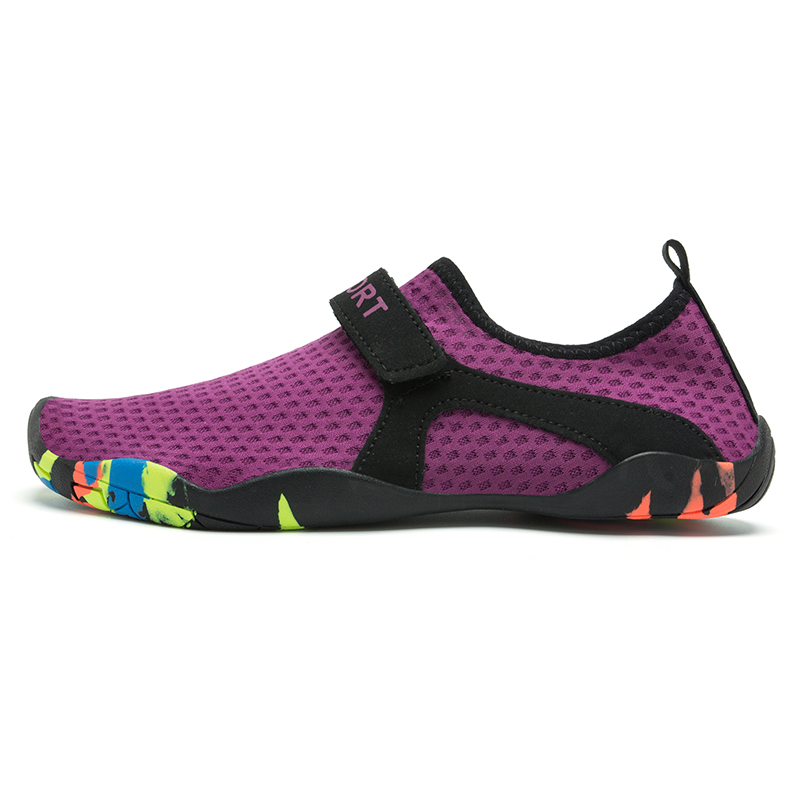 New Style Portable Water Proof Sport Shoes Comfortable Sport Walk On Water Shoes