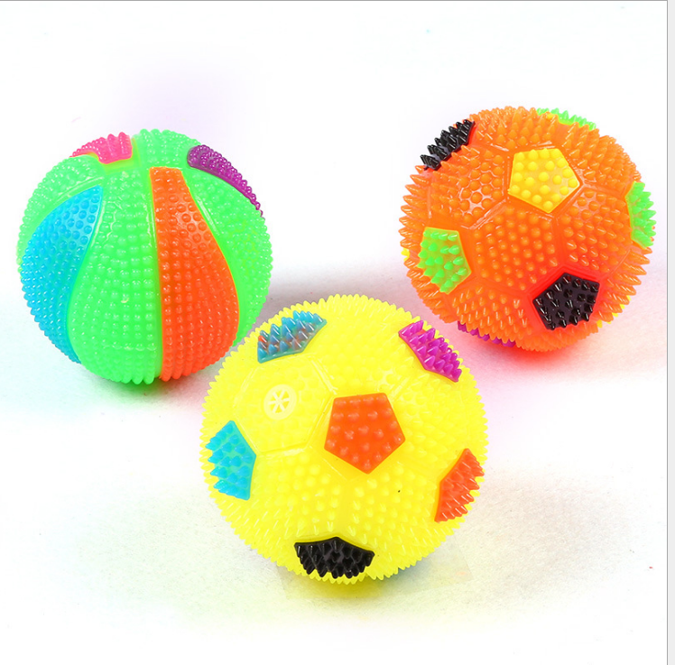 Собака мигающий свет скрипучий мяч Pet игрушка