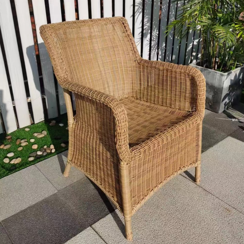 All weather restaurant outdoor furniture garden set plastic resin rattan cafe chair dining table set rattan patio furniture