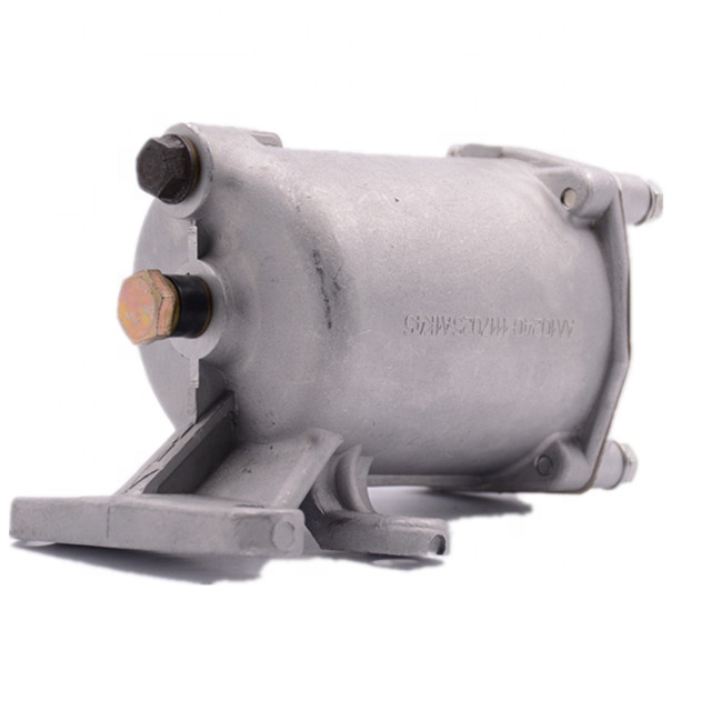 1803 OEM:240-1117010-A Fine fuel filter element housing assembly suitable for MTZ