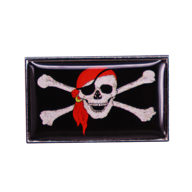 Jolly Roger Pirate flag Enamel Lapel Pin Skull and crossbones red bandana Badge
