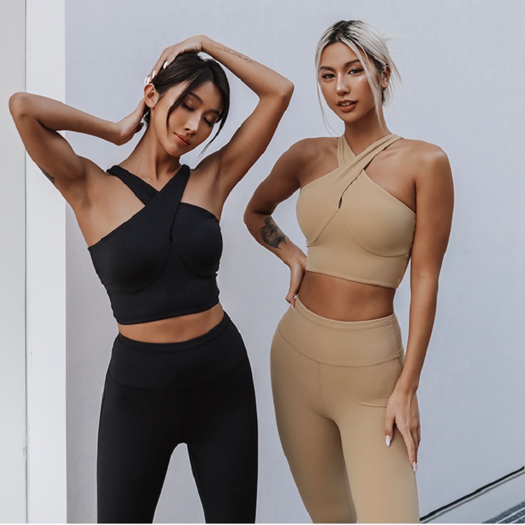 Best Sale Seamless Yoga Set Fitness Clothing Women Sportswear Workout Leggings Top Sport Clothes Training Tights Yoga Suit