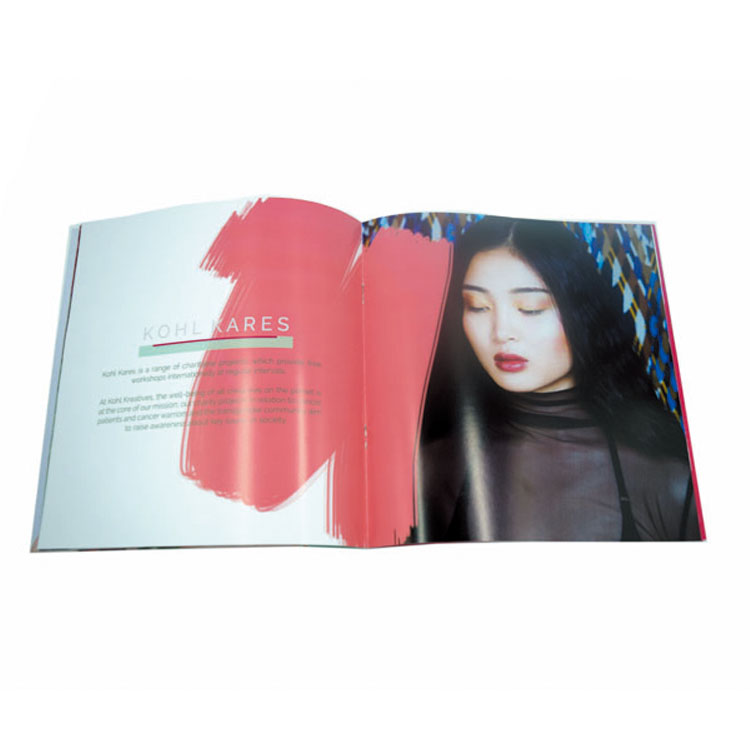 China Manufacturer Wholesale High Quality Custom Full Color Cheap Product Advertising Perfect Bound Fashion Magazine Printing