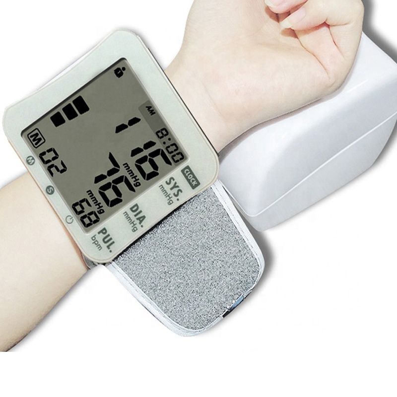 Factory Price Most Popular Digital Blood Pressure Monitor Wrist Blood Pressure Monitor