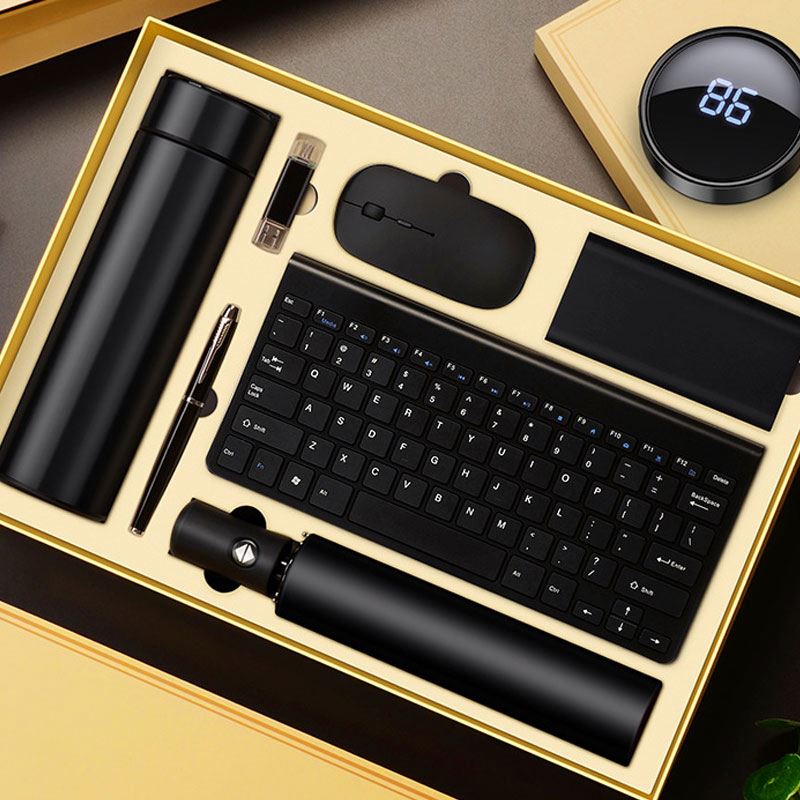 Employee Gift Set For Office Corporate Gift Set Luxury Promotional Business Man Suit Keyboard Power Bag Combo