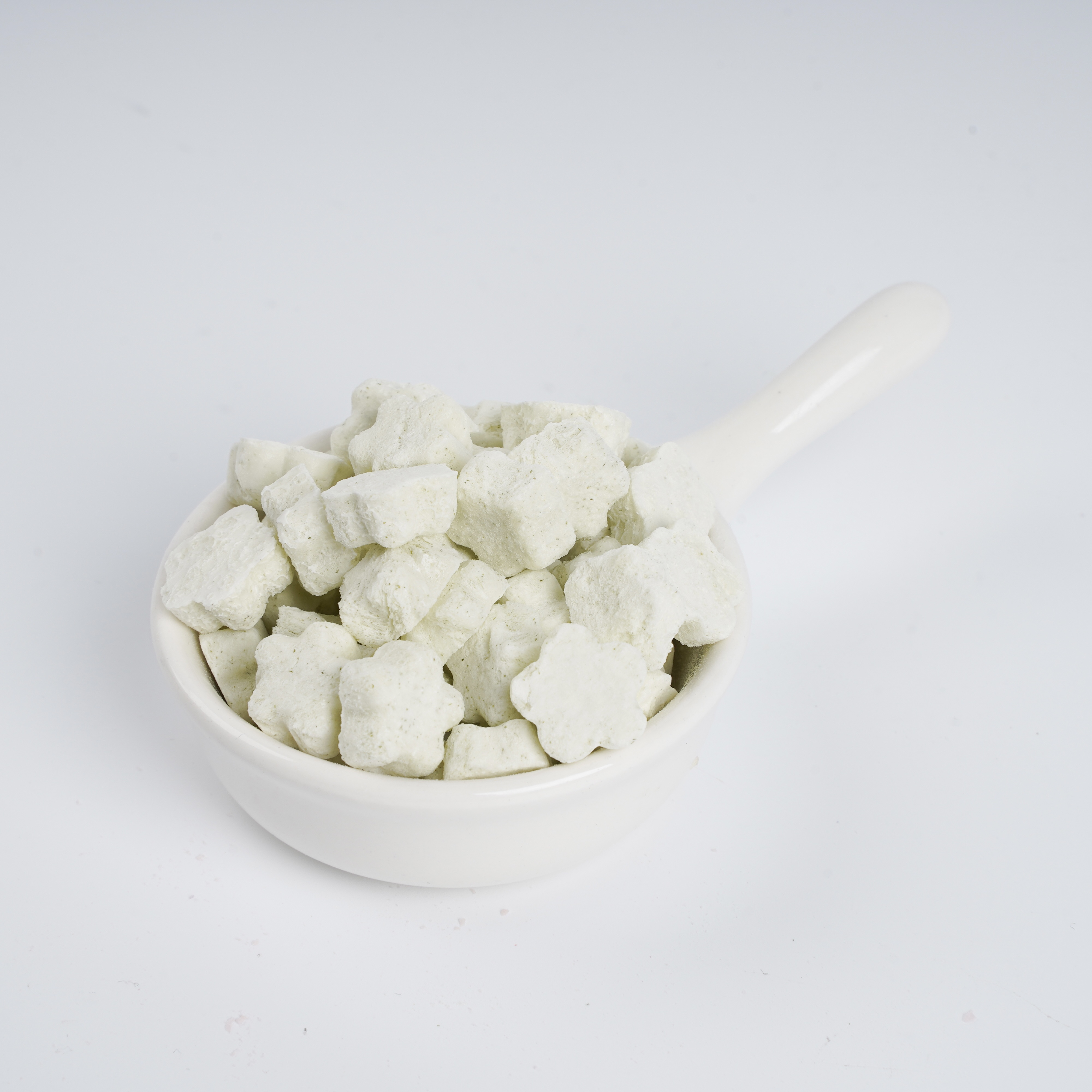 Popular Healthy snack nutritious Candy OEM ODM probiotics infant Freeze Dried food SEA SEDGE DHA milk biscuits