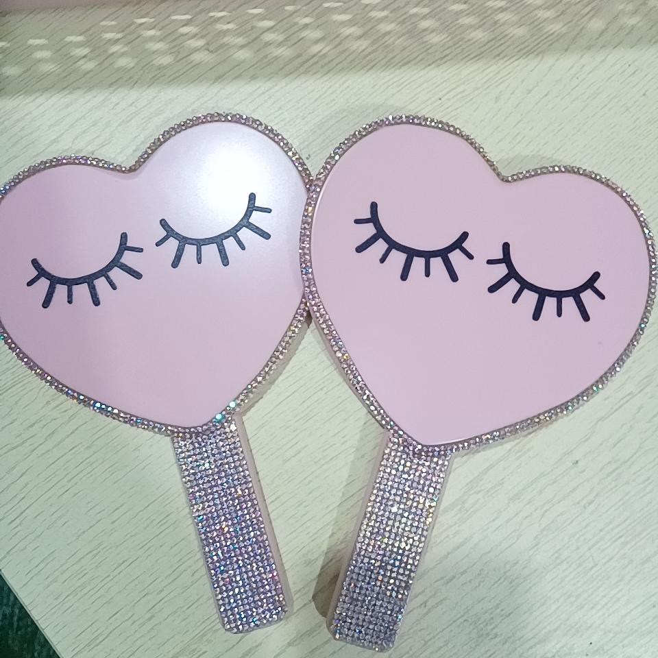 Women's favorite heart-shaped makeup handle mirror wholesale price customized private logo