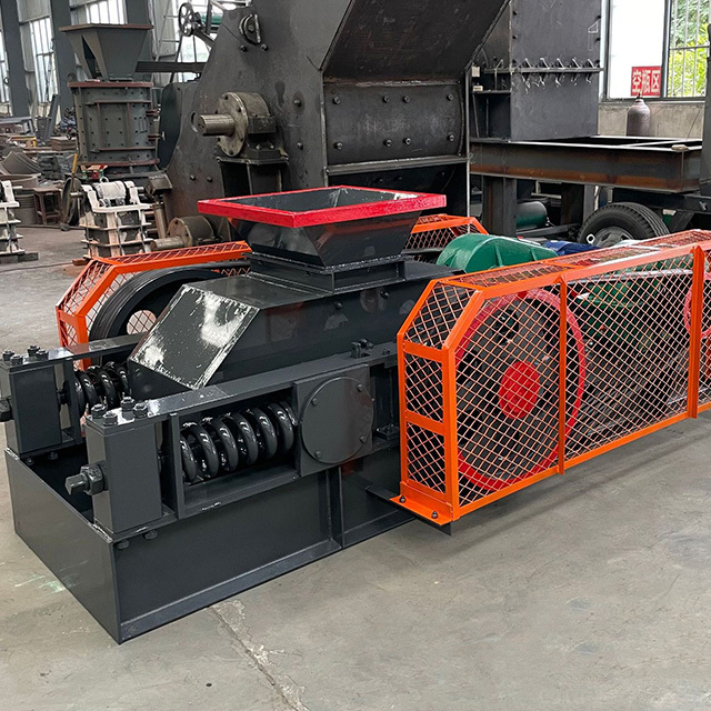 Small Gravel Crushed 2 Roller Crusher Shredder Breaker Machine Price Limestone Twin Roller Crusher for Sale